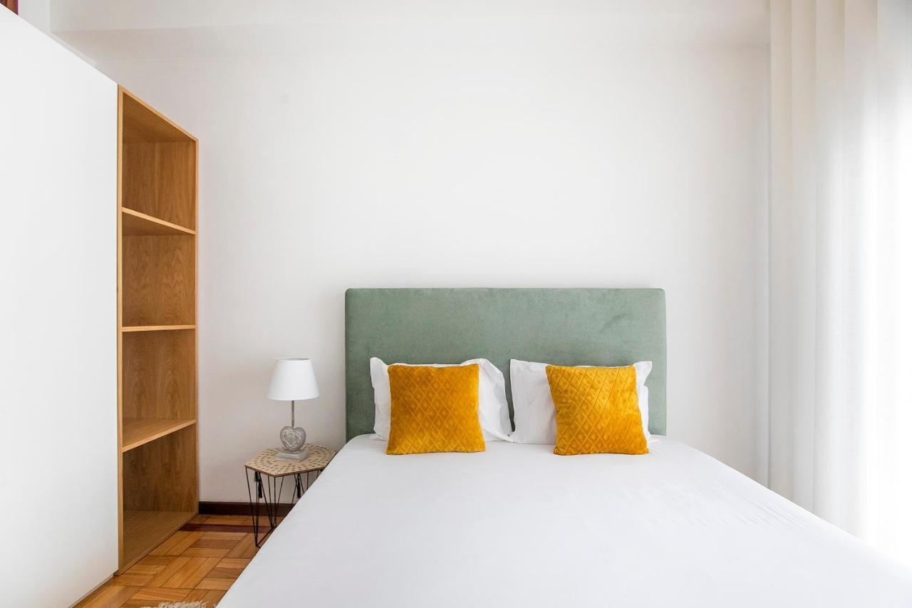 Oporto Trindade Downtown Apartment Exterior foto