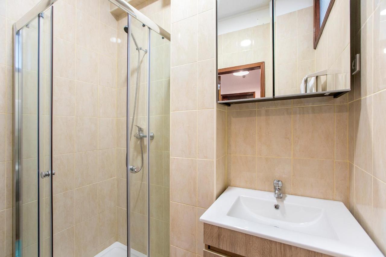 Oporto Trindade Downtown Apartment Exterior foto